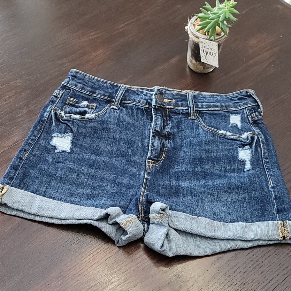 NWOT  blue jeans shorts